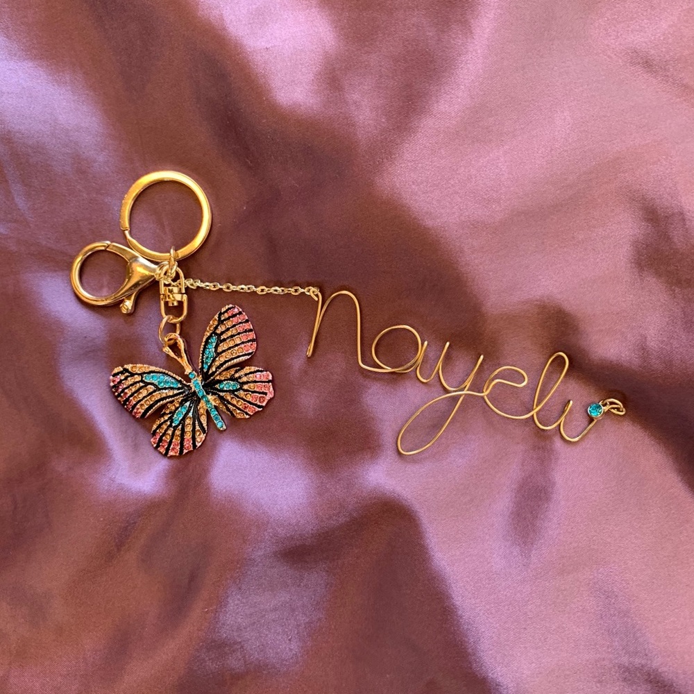 Custom keychains ⛓ 🗝